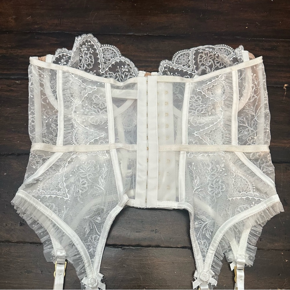 New! For Love And Lemons Forever Garter Bustier L 51513 - Picture 8 of 9
